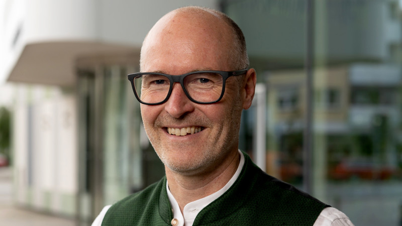 Porträtfoto on Christian Morgenroth